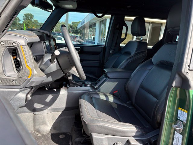 Certified 2024 Ford Bronco Badlands AWD/4WD image 3