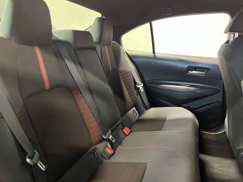 Used 2025 Toyota Corolla SE FWD image 13