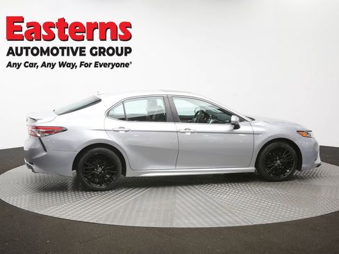 Used 2019 Toyota Camry SE FWD image 44