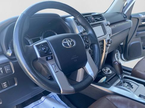 Used 2019 Toyota 4Runner Limited AWD/4WD image 36
