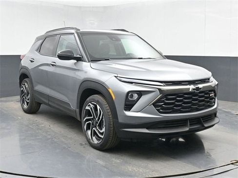 New 2026 Chevrolet TrailBlazer RS w/ Convenience Package image 2