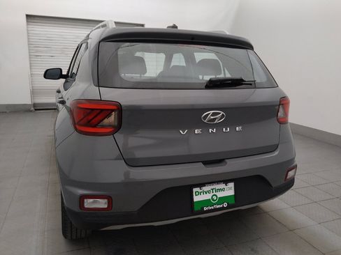 Used 2023 Hyundai Venue SEL w/ Cargo Package FWD image 6