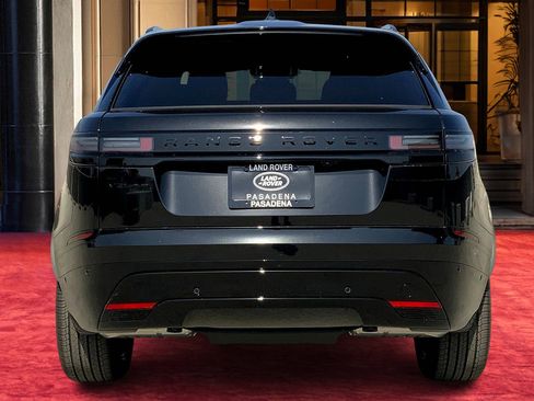 New 2026 Land Rover Range Rover Velar Dynamic SE image 4