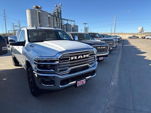New 2025 RAM 2500 Laramie AWD/4WD image 2