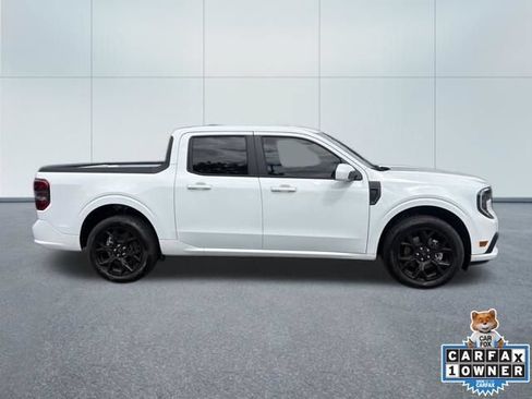 Used 2025 Ford Maverick Lobo AWD/4WD image 2