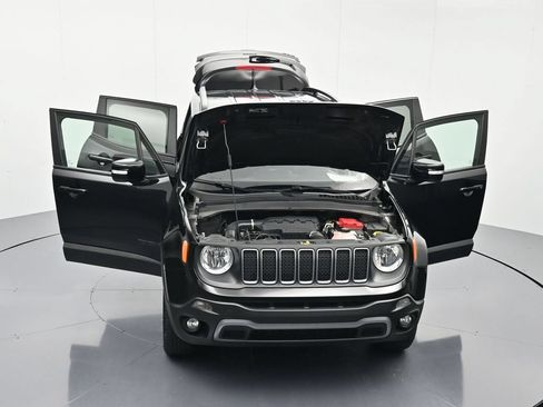 Used 2023 Jeep Renegade Latitude AWD/4WD image 44