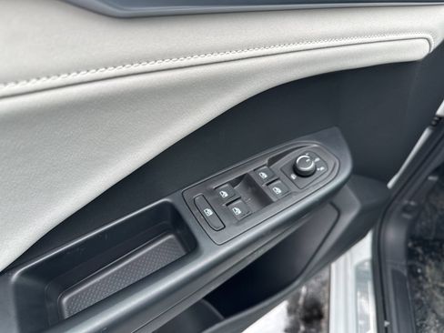 New 2026 Volkswagen Taos SE AWD/4WD image 16