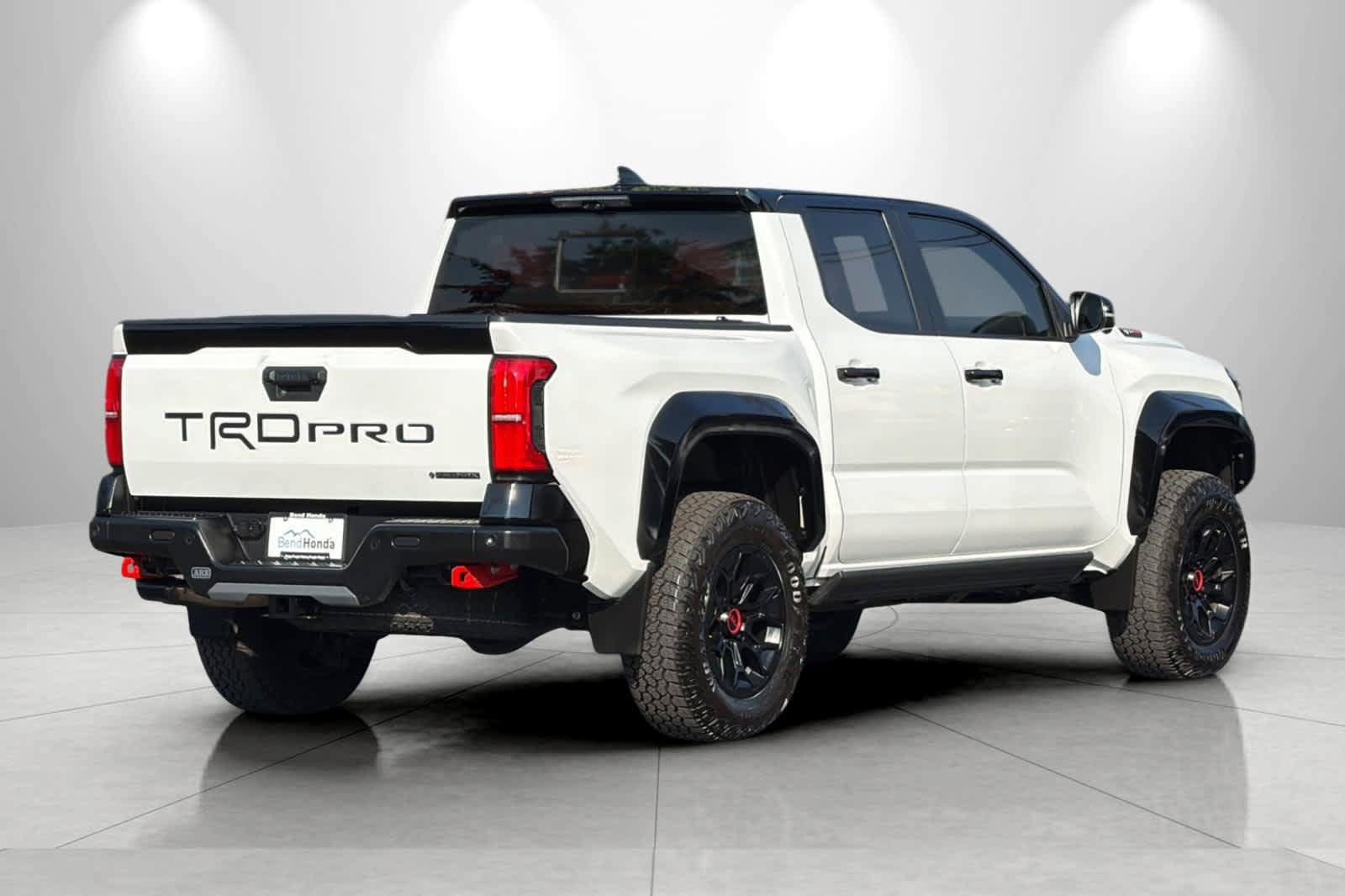 Used 2024 Toyota Tacoma TRD Pro AWD/4WD image 2