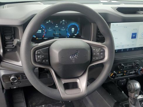 New 2026 Ford Bronco 4-Door image 18