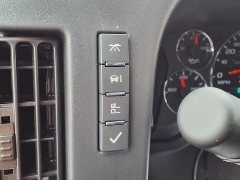New 2025 Chevrolet Express 2500 w/ Driver Convenience Package image 12