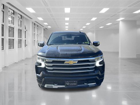New 2025 Chevrolet Silverado 1500 High Country image 2