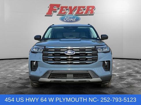 Certified 2025 Ford Explorer Active w/ Active Comfort Package AWD/4WD image 8