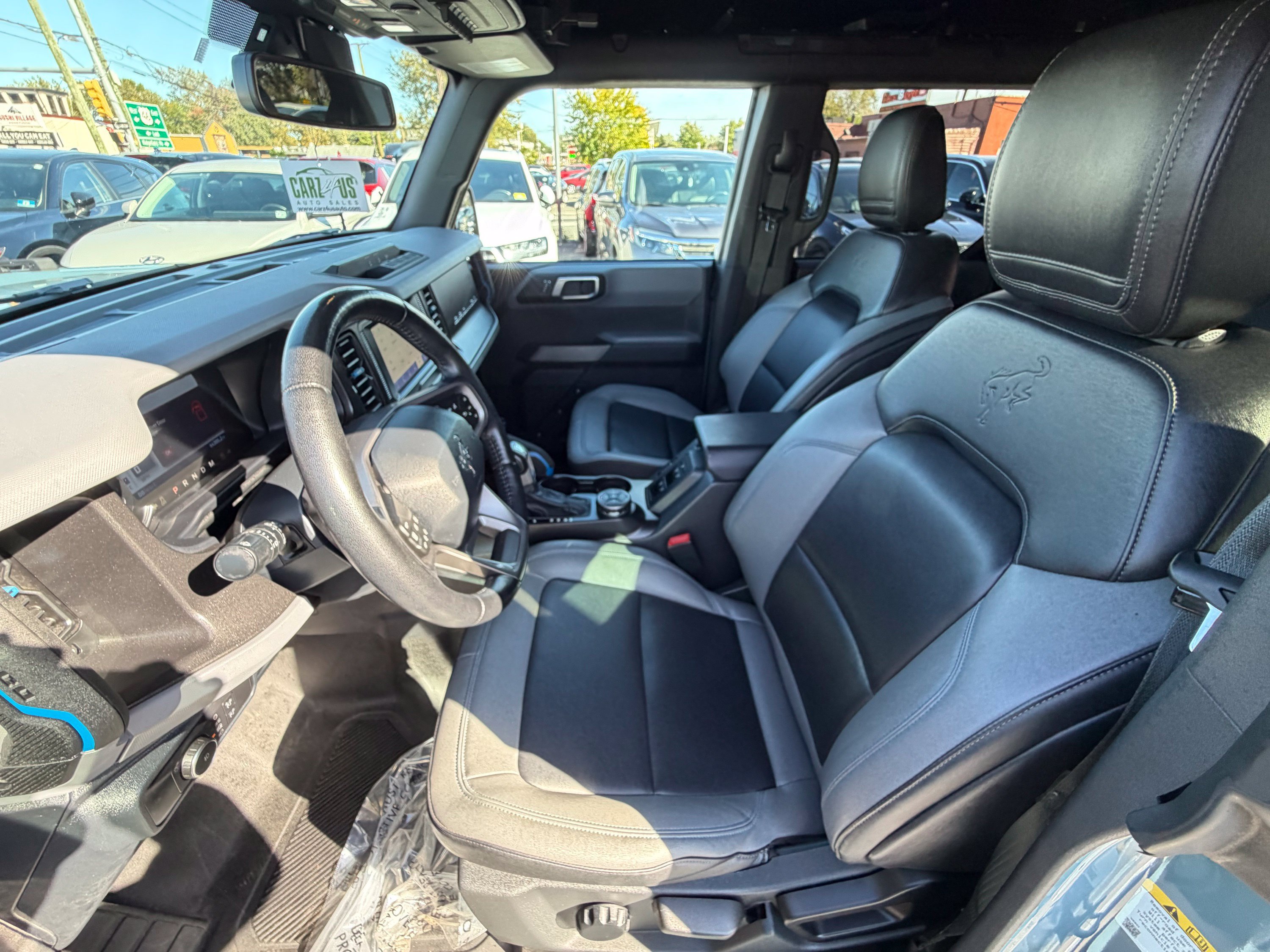 Used 2022 Ford Bronco Black Diamond AWD/4WD image 13