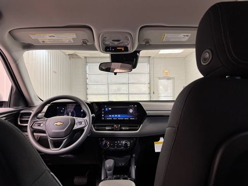 New 2026 Chevrolet TrailBlazer LT FWD image 17