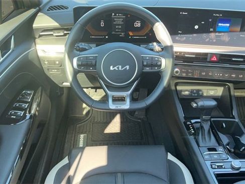 Used 2025 Kia K5 GT-Line w/ GT-Line Premium Package image 13