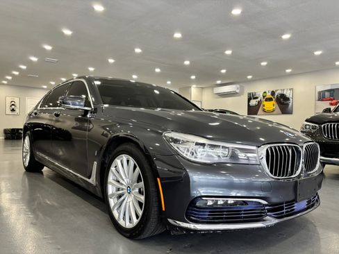Used 2017 BMW 740e xDrive AWD/4WD image 1