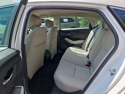 Used 2023 Honda Accord LX image 10