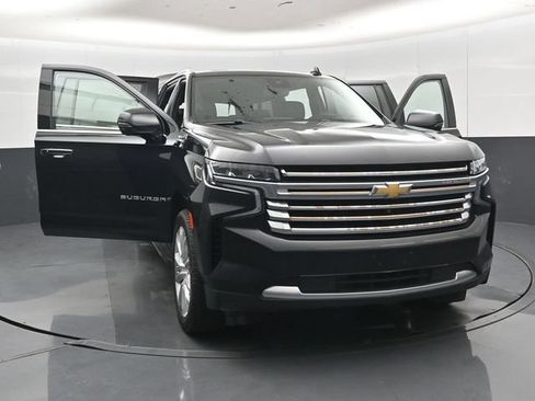 Used 2024 Chevrolet Suburban High Country AWD/4WD image 59