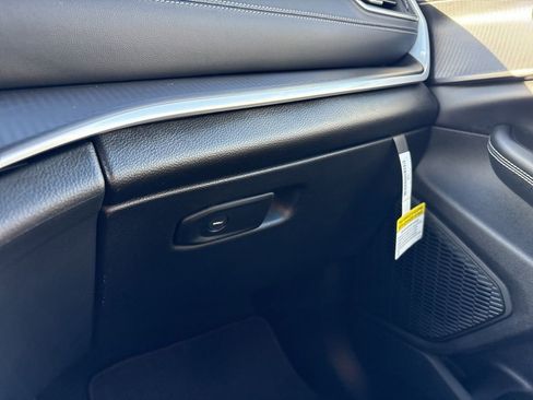 New 2025 Jeep Grand Cherokee L Altitude RWD image 33