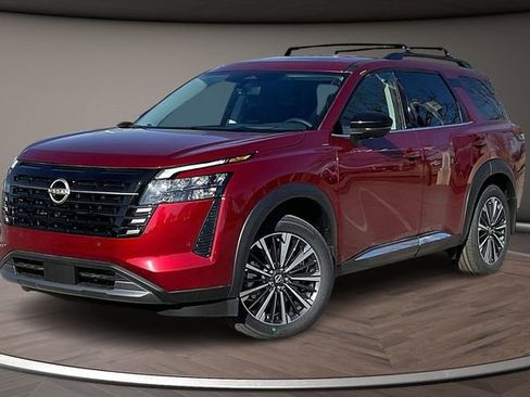New 2026 Nissan Pathfinder Platinum w/ Cargo Package FWD image 1