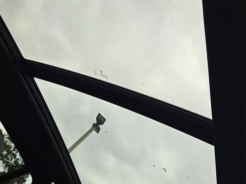 Used 2023 BMW X5 sDrive40i w/ M Sport Package image 21