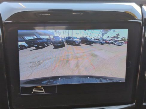 Certified 2021 Chevrolet Traverse LT FWD image 14