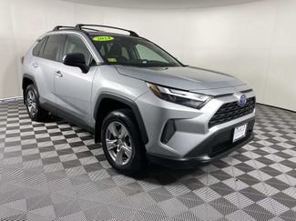 Used 2024 Toyota RAV4 LE AWD/4WD video 1