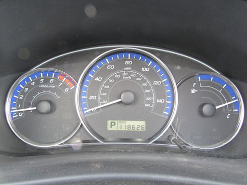 Used 2011 Subaru Forester 2.5X Premium w/ All-Weather Pkg image 18