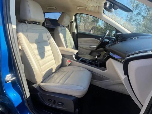 Used 2017 Ford Escape Titanium FWD image 15