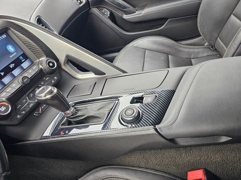 Used 2015 Chevrolet Corvette Stingray Coupe image 22