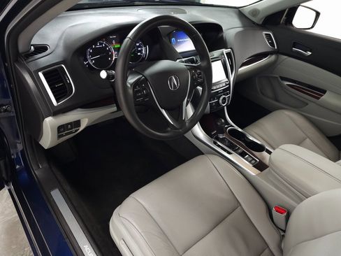 Used 2015 Acura TLX w/ Technology Package image 16