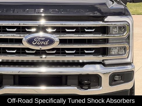 Used 2025 Ford F250 Lariat w/ Chrome Package AWD/4WD image 11