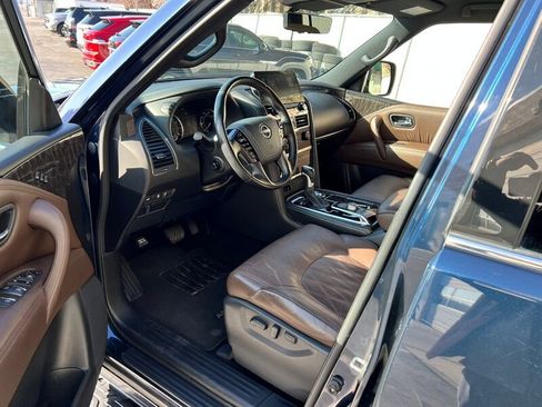 Used 2023 Nissan Armada Platinum w/ Captain's Chairs Package image 17