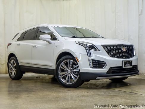Certified 2024 Cadillac XT5 Premium Luxury w/ LPO, Floor Liner Package AWD/4WD image 2