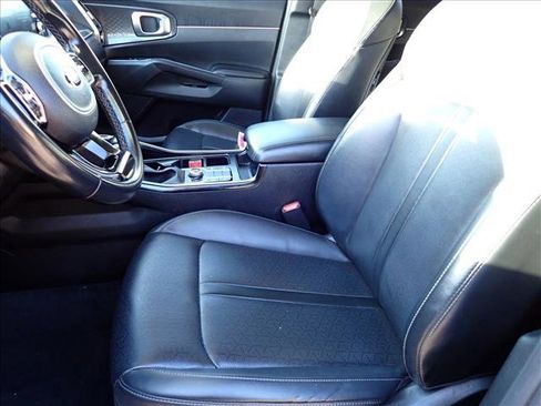 Used 2021 Kia Sorento S AWD/4WD image 10
