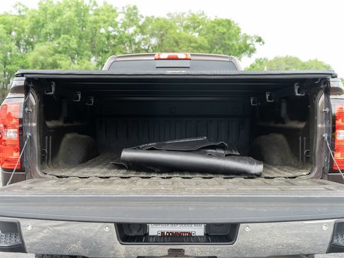 Used 2018 Chevrolet Silverado 2500 LTZ w/ Duramax Plus Package AWD/4WD image 9
