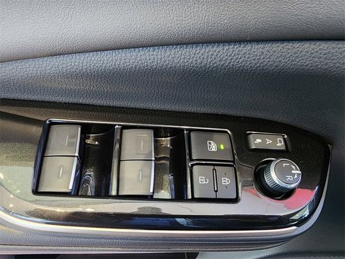 New 2026 Toyota Crown Nightshade image 11