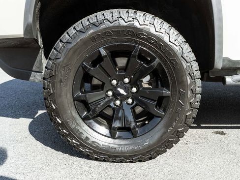 Used 2021 Chevrolet Colorado ZR2 w/ ZR2 Dusk Special Edition AWD/4WD image 30