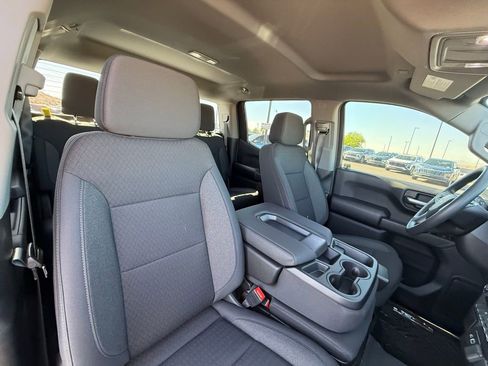 New 2026 Chevrolet Silverado 1500 Custom Trail Boss w/ LPO, Dark Essentials Package image 15