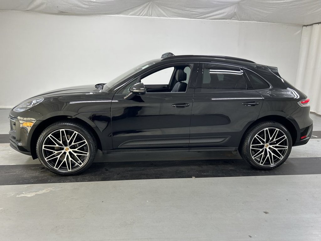Certified 2026 Porsche Macan AWD/4WD image 6
