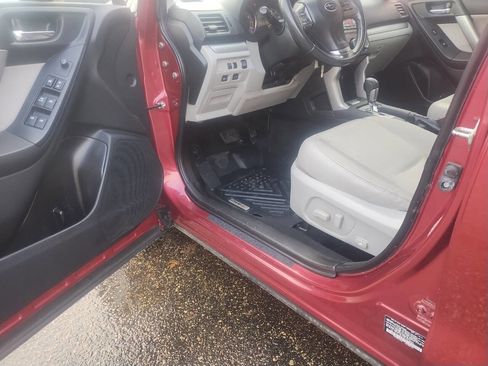 Used 2015 Subaru Forester 2.5i Limited image 3