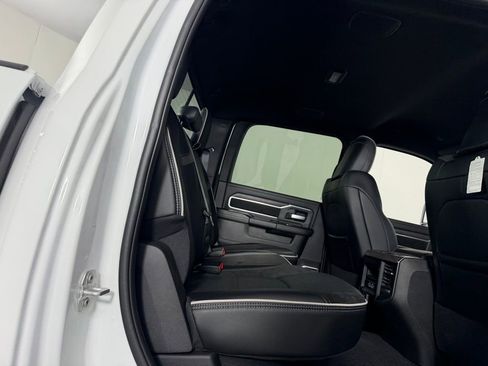Used 2025 RAM 2500 Laramie image 28