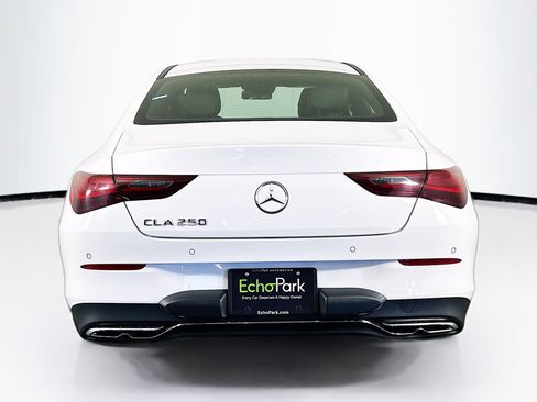 Used 2025 Mercedes-Benz CLA 250 image 7
