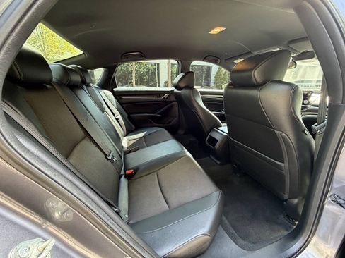 Used 2020 Honda Accord Sport image 13