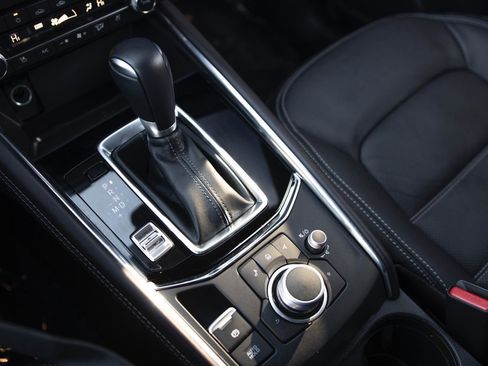 Used 2025 MAZDA CX-5 Signature image 11