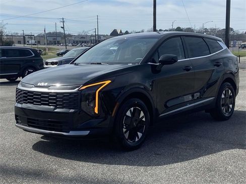 New 2026 Kia Sportage LX image 5