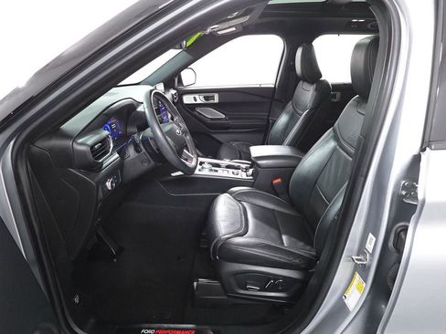 Used 2020 Ford Explorer ST w/ ST Street Pack image 10