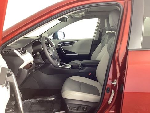Used 2025 Toyota RAV4 Limited w/ Weather Package image 17