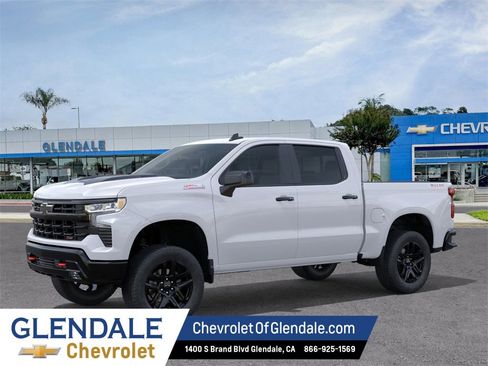 New 2026 Chevrolet Silverado 1500 LT Trail Boss w/ Convenience Package II image 2