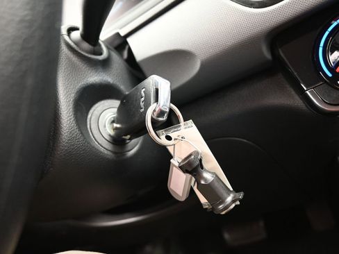 Used 2024 Kia Seltos LX image 26